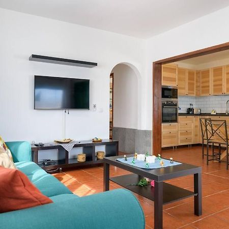 Hermosa Casa Vacacional, Muy Cerca A La Playa. Guatiza Exteriér fotografie